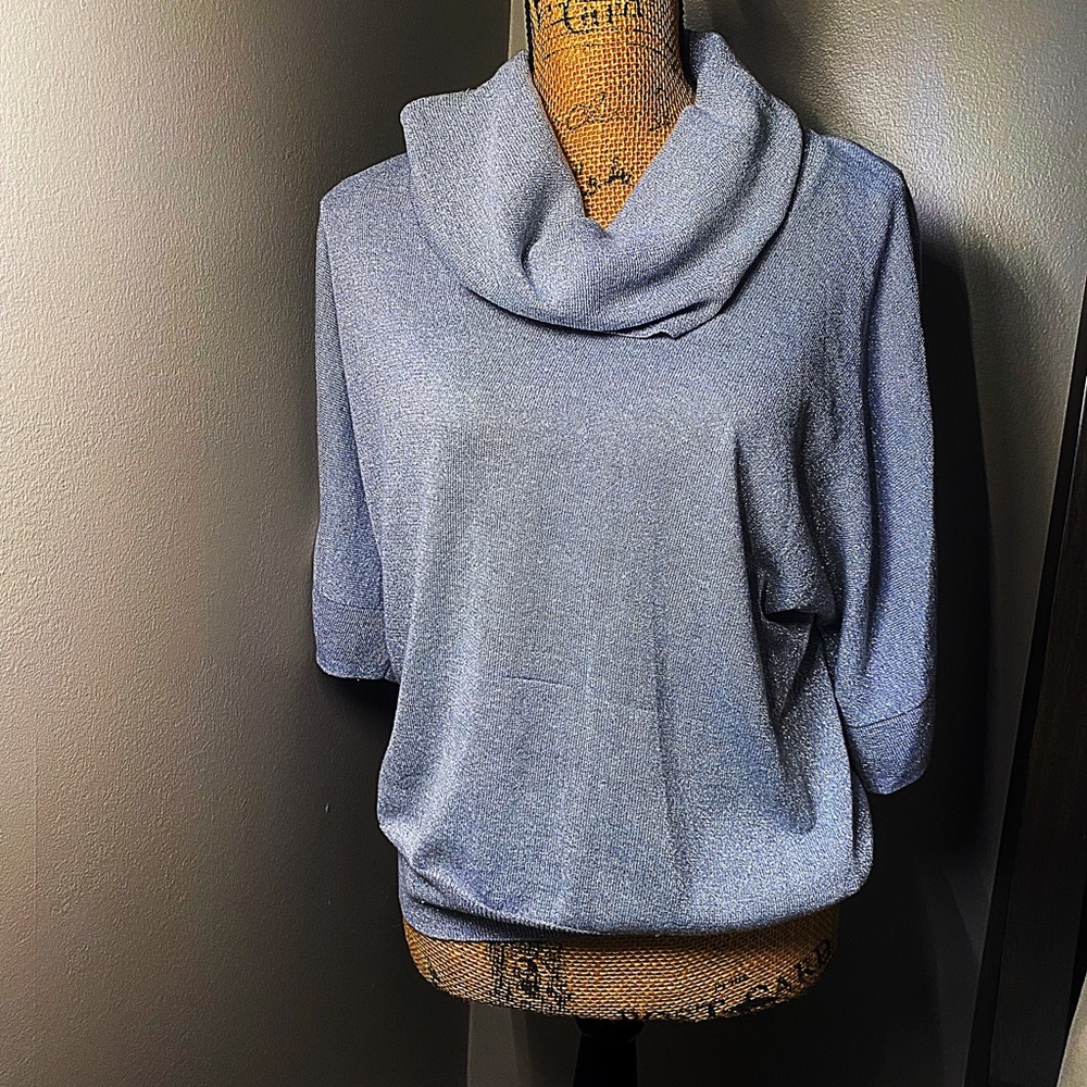 ♥️💖 Michael Kors Metallic Silver Cowl Neck Top Shimmer Blouse - Picture 2 of 5